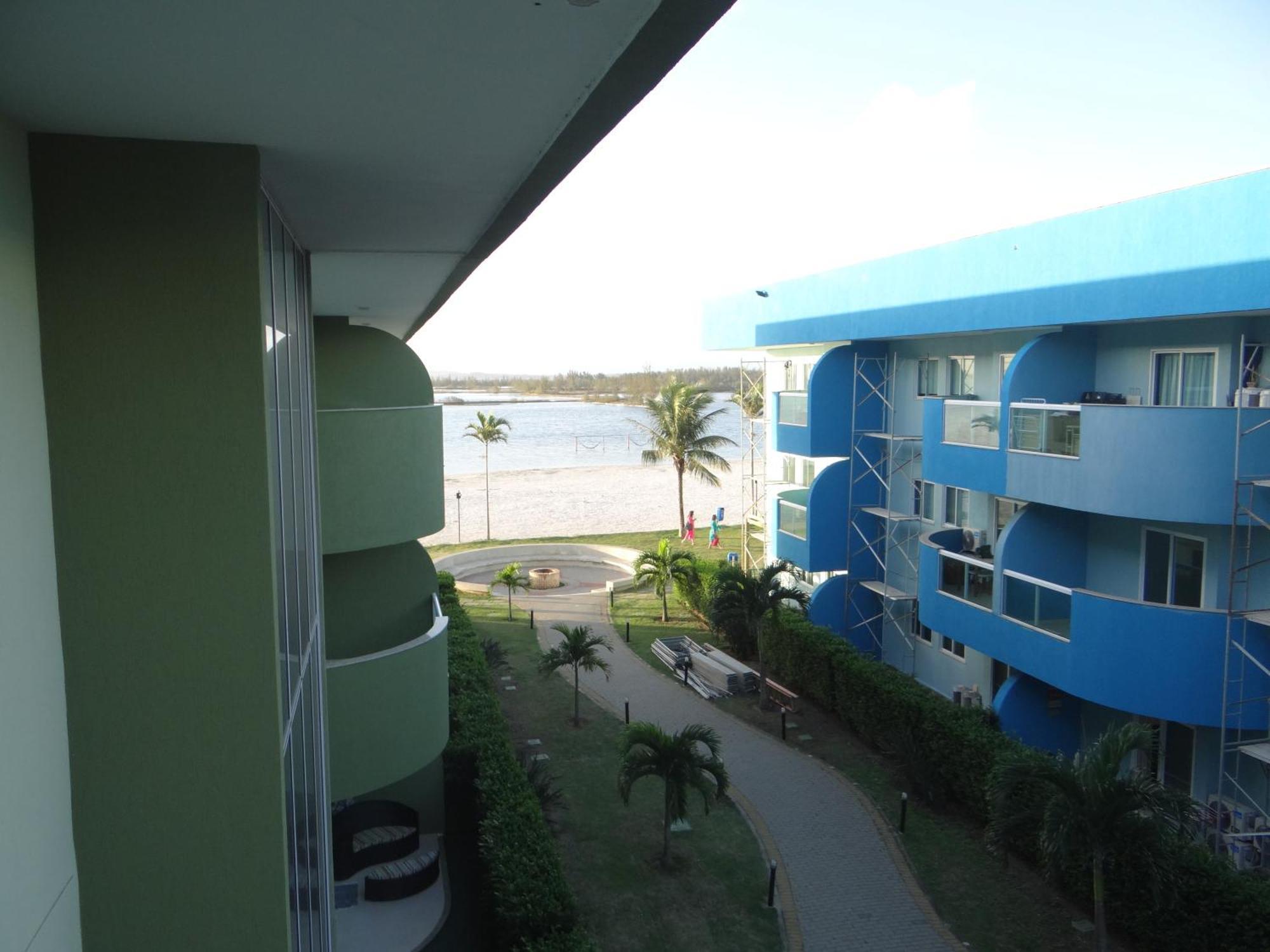 Resort em Arraial do Cabo, Desfrute de momentos inesquecíveis em uma apartamento de luxo com 2 quartos, 2 banheiros e 2 vagas de carro entre a praia e a lagoa Exterior foto